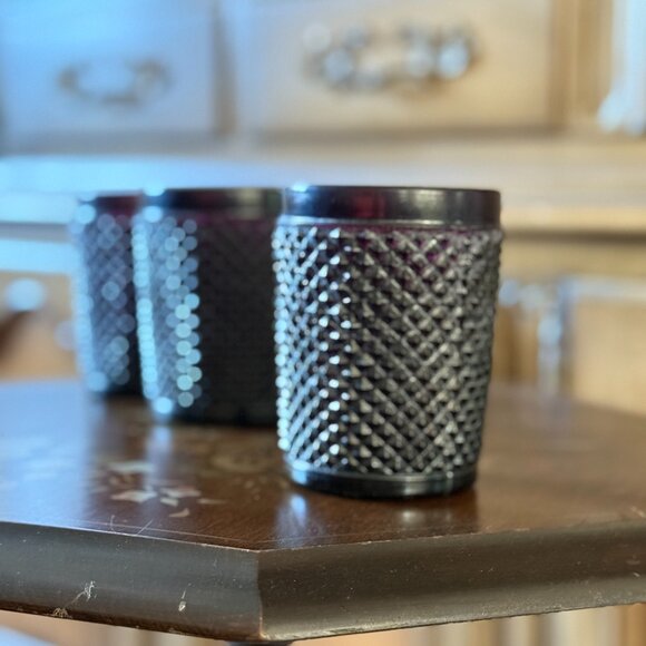 Vintage Plum Diamond Point Glasses – Heavy Pressed Glass Tumblers – Set of 4 - Picture 4 of 9